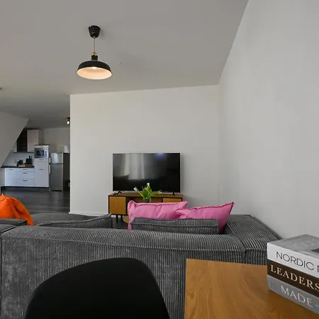 - 401 Appartement *